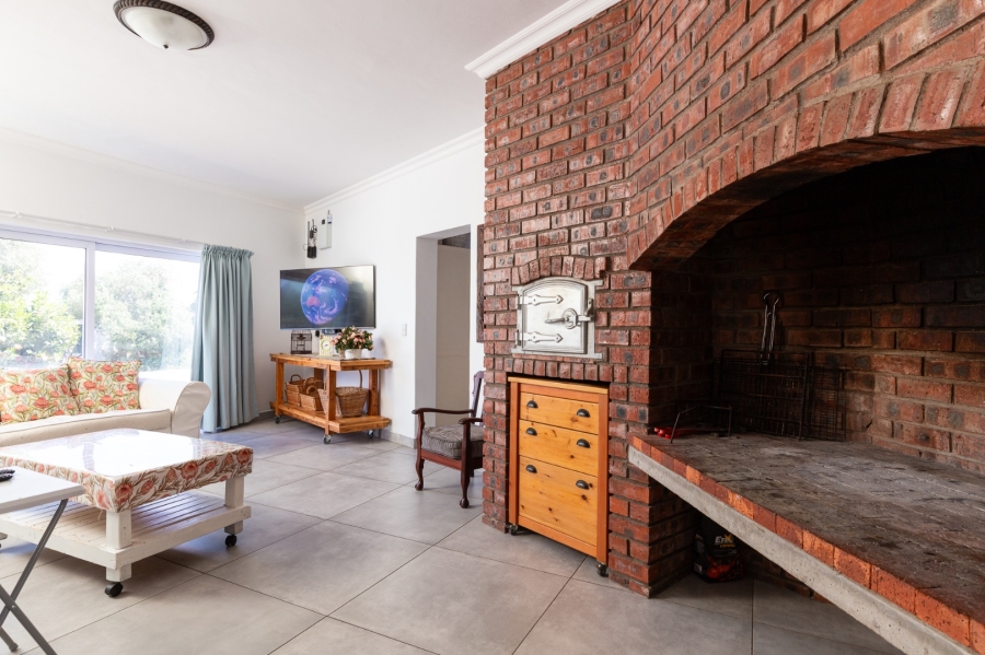 4 Bedroom Property for Sale in Velddrif Western Cape